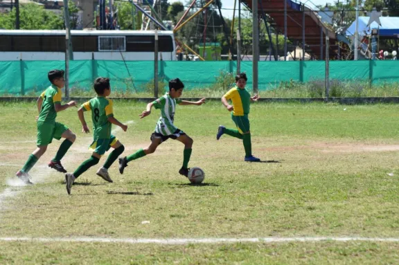 Niños de distintos barrios serán protagonistas del Mundialito de Fútbol Social 2026