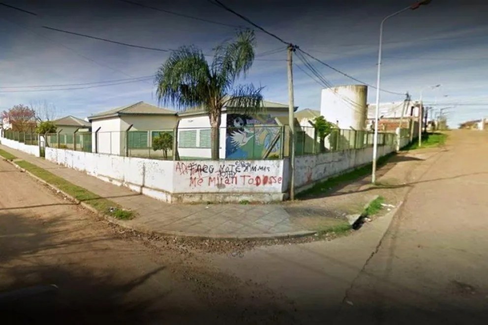 ESCUELA LOPEZ JORDAN