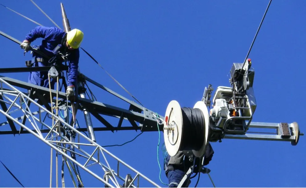 tendido-fibra-optica-enrollada