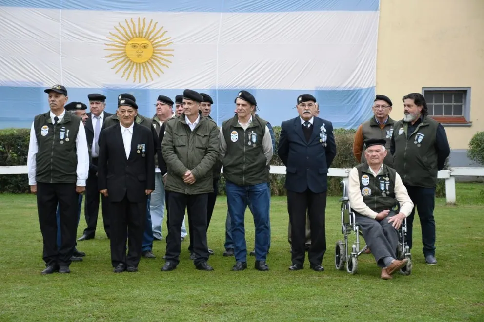 Azcué Acto Bandera 5