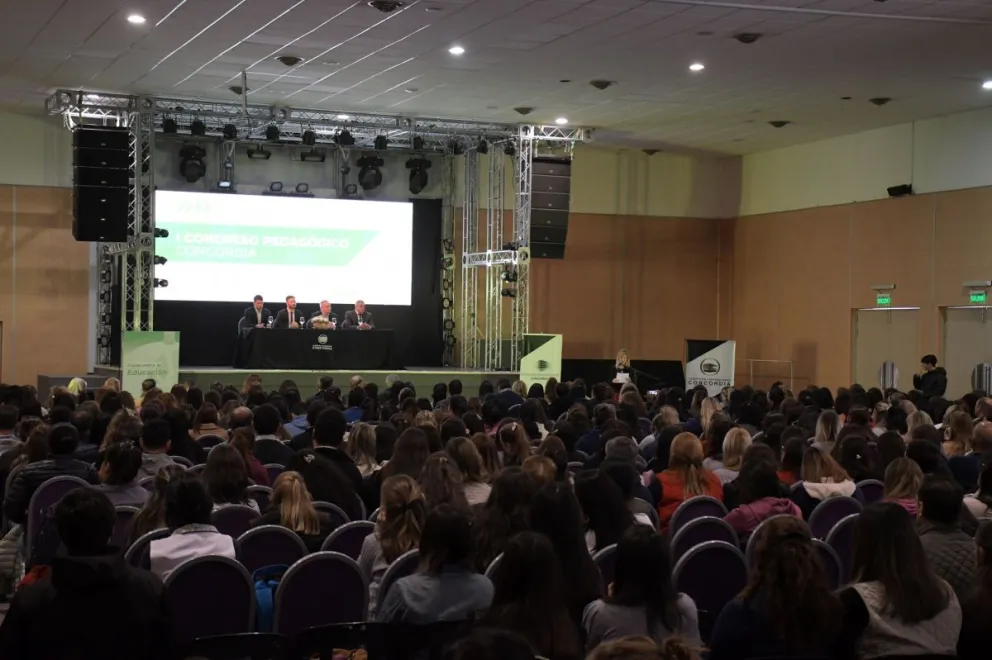 Azcué Congreso 2
