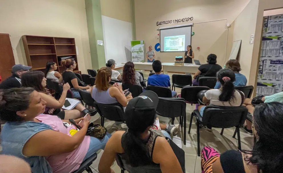 SE INICIÓ EL CICLO DE CAPACITACIONES DE LA DIRECCIÓN DE EMPLEO CON UN TALLER DE ORIENTACIÓN VOCACIONAL