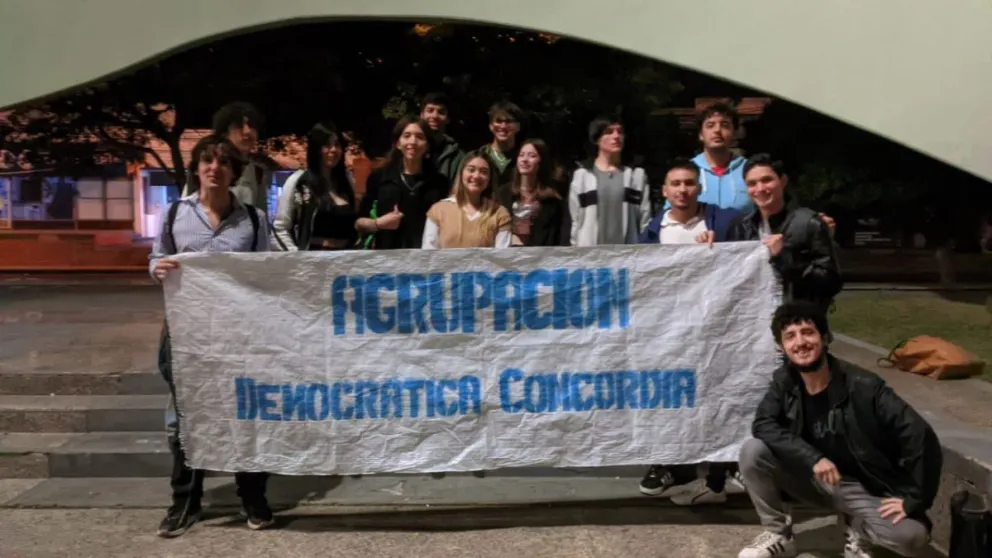 Primera reunión de jóvenes 