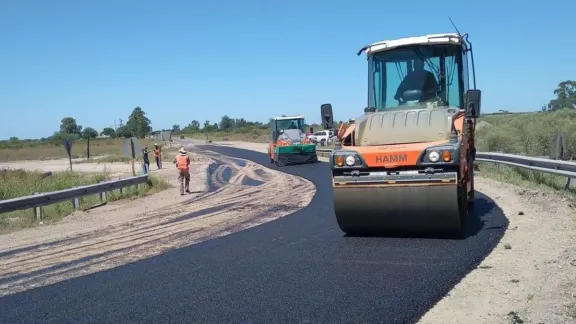 Vialidad Nacional realiza trabajos de bacheo sobre la Ruta Nacional 18