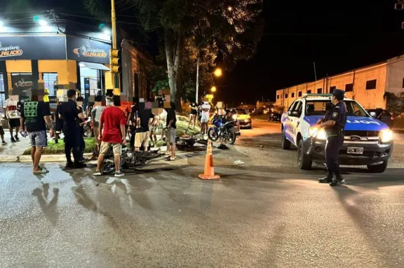 Choque entre dos motos dejó heridos y una de ellas tenía pedido de secuestro