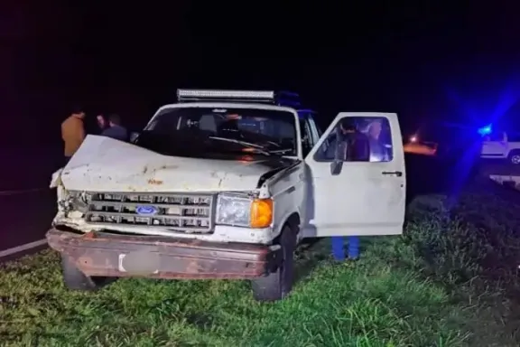 Una motociclista murió tras ser chocada desde atrás por una camioneta en una ruta entrerriana