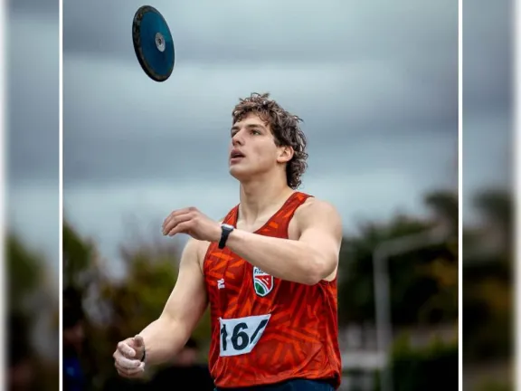 Lucas Miño ganó la medalla de oro en lanzamiento de disco y brilló en el Campeonato Nacional U20