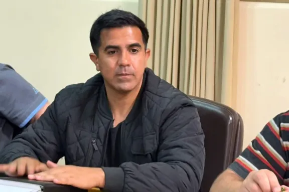 Claudio Gómez cruzó a Dal Molín: Representa el ajuste que castiga a los trabajadores entrerrianos