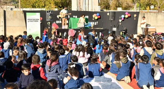 Día de los Jardines: niños, docentes e instituciones compartieron una jornada llena de música y alegría en Concordia