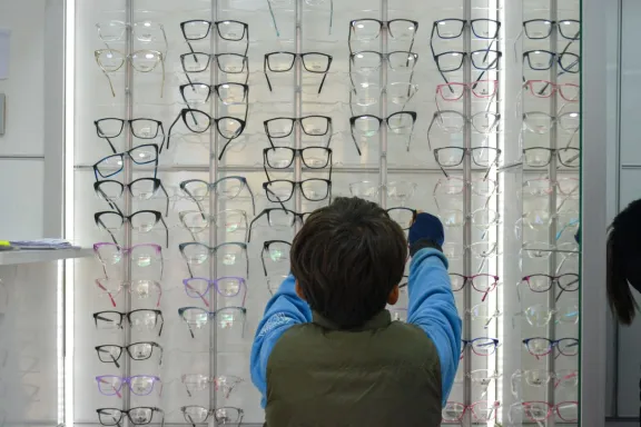 Más de 380 anteojos fueron entregados gratuitamente a niños y adolescentes en Concordia