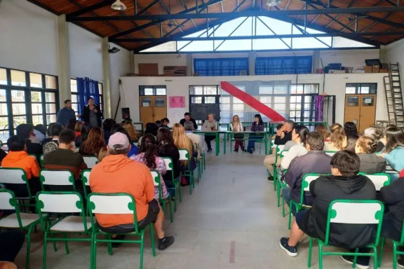 Suspendieron las clases por 48 horas en la Escuela República de Entre Ríos por falta de personal y problemas de funcionamiento
