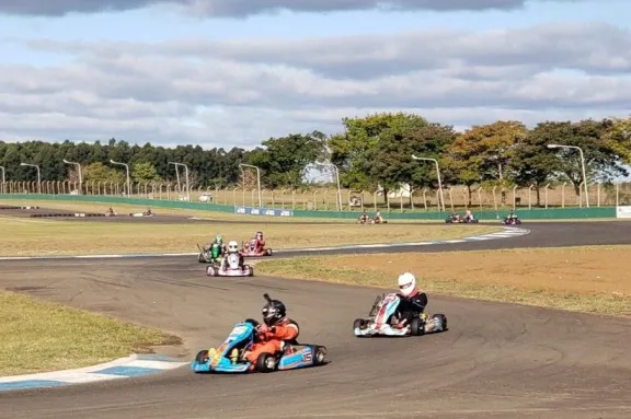 El Karting Regional de Concordia volvió a la pista con una doble fecha cargada de emoción y grandes carreras