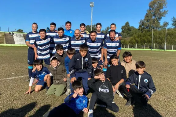 Alberdi de la Criolla y Salto Grande jugarán la final del Petit Torneo