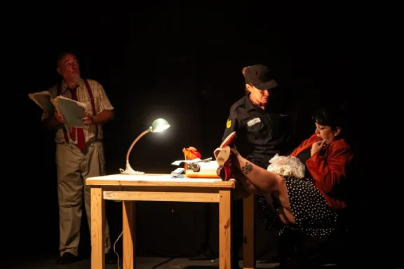 "La Tierra Rota" llega a Fundación Magma: una propuesta teatral que invita a reflexionar sobre la memoria colectiva