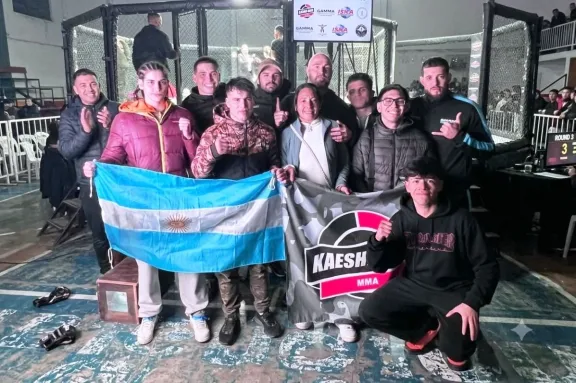 Peleadores de Concordia ganaron en Uruguay y siguen creciendo en las MMA profesionales