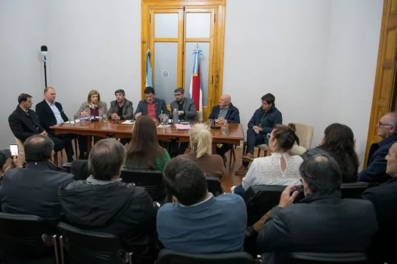 Intendentes del PJ reclamaron por el desfinanciamiento de los municipios y pidieron cambios en la reforma previsional