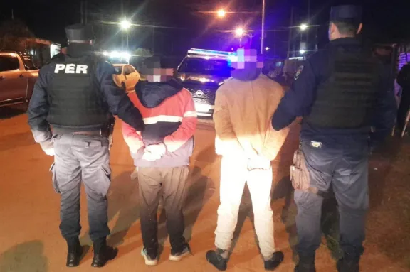 Operativo de saturación: detuvieron a dos hombres armados y secuestraron una pistola calibre .45