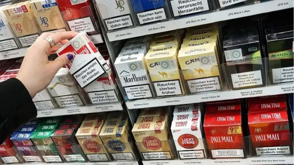 Cambia el color del sello fiscal de los cigarrillos: cómo será el nuevo sistema de control