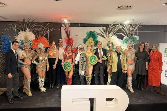 Emperatriz llevó el Carnaval de Concordia a Buenos Aires y brilló en la Muestra de Carnavales Europeos