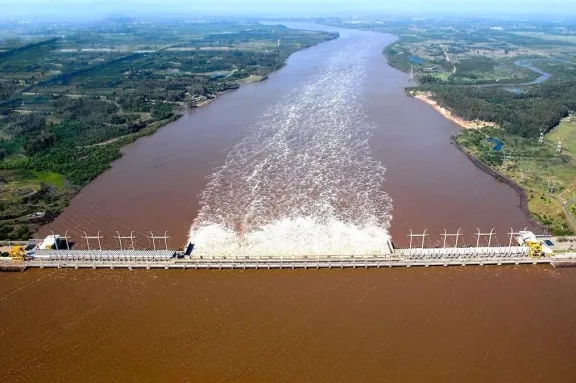 Salto Grande advirtió que un fuerte fenómeno de El Niño podría provocar importantes crecidas del río Uruguay desde la primavera