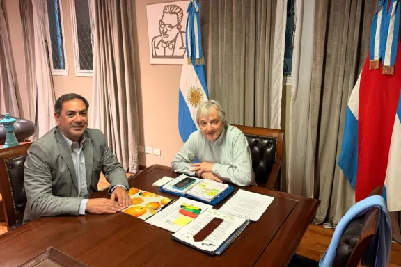 CODESAL y el Gobierno de Entre Ríos coordinan nuevas acciones para potenciar el Lago Salto Grande y el turismo del noreste entrerriano
