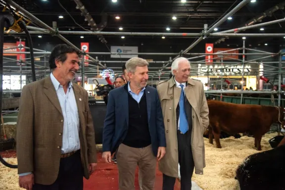 Frigerio anunció un seguro multirriesgo para productores de maíz: Entre Ríos invertirá US$ 1 millón para cubrir sequías e inundaciones