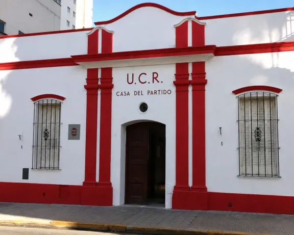La UCR de Entre Ríos respaldó la reforma de la Caja de Jubilaciones y pidió un debate "con responsabilidad y sin violencia"