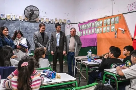 Comenzó la refacción integral de la Escuela Nº 55 con una inversión cercana a $200 millones
