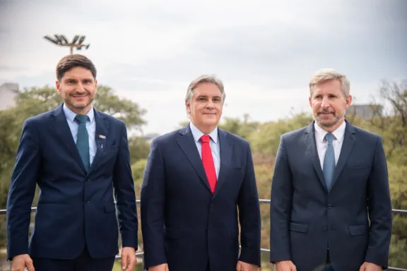 Frigerio asumió la presidencia de la Región Centro y anunció una agenda para fortalecer la producción y las exportaciones