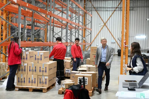 Frigerio anunció un nuevo sistema de compra de medicamentos: promete bajar costos, ampliar la competencia y mejorar el control