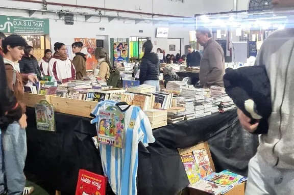 4° Feria Entrerriana del Libro: escritores, editoriales y lectores se reúnen en Concordia