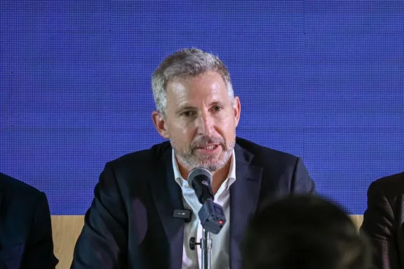 Frigerio presentó en París las oportunidades de inversión que ofrece Entre Ríos