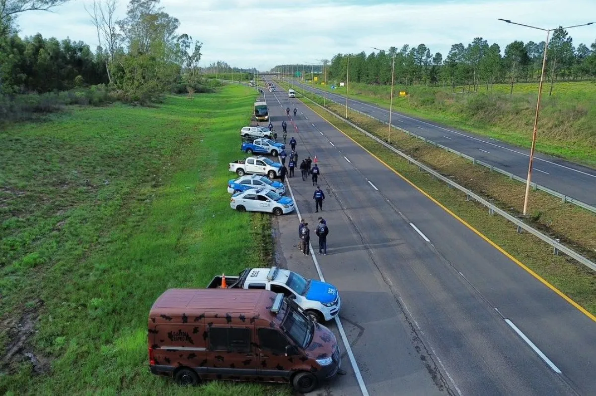 Operativo en las salidas de Concordia: identificaron a más de 450 personas y detuvieron a dos prófugos
